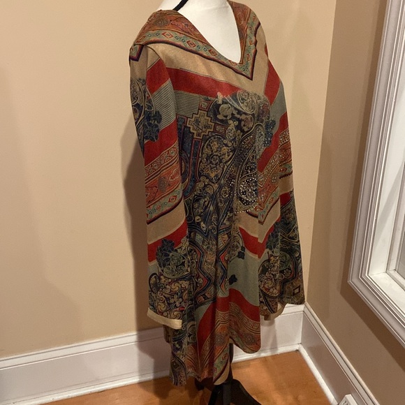 KRISTINE Size M Long Sleeve Tunic Rhinestone Embellished - Picture 4 of 11